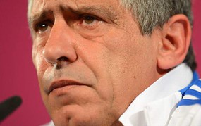 Thua trận, Santos vẫn hết lời ca ngợi học trò